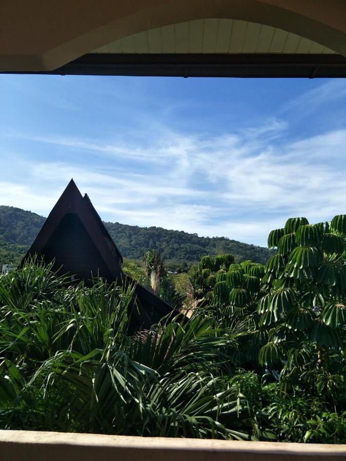 Thalassa Nai Harn Buitenkant foto